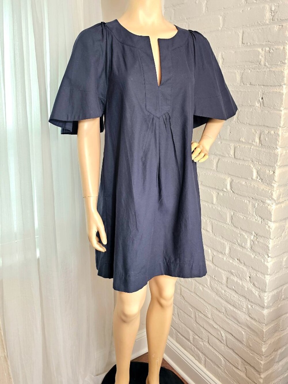 Pomander Place Tuckernuck Finley Flutter Sleeve Mini Dress Navy NWT Size L